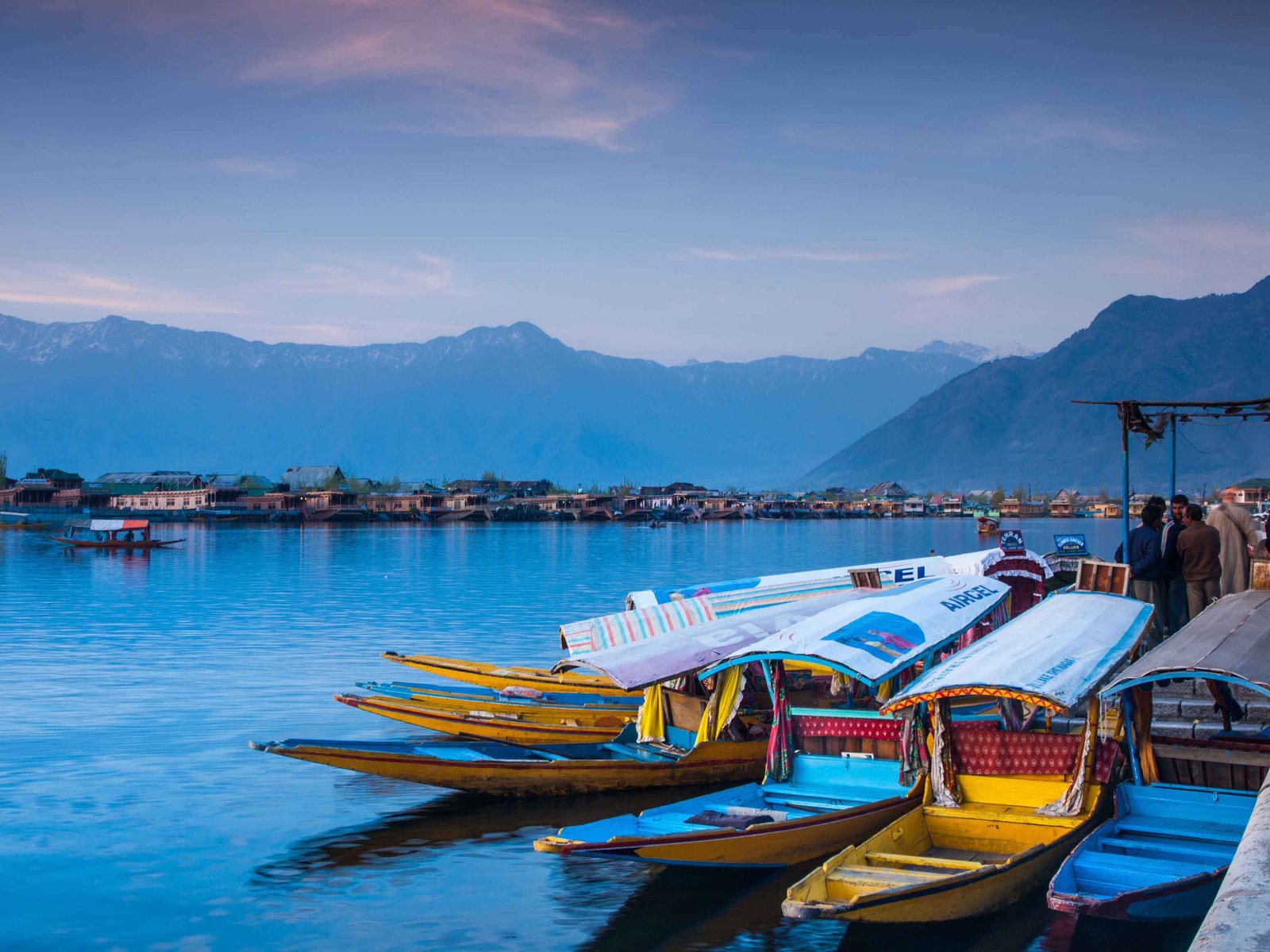 Exclusive Kashmir Tour