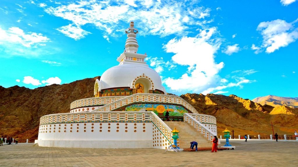 Manali Leh Manali Group Tour